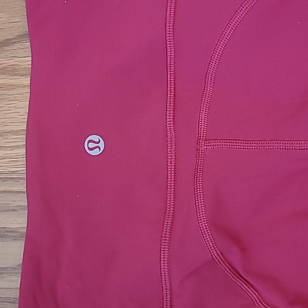Lululemon All The Right Places Crop II *23" Size 6 - Picture 12 of 13